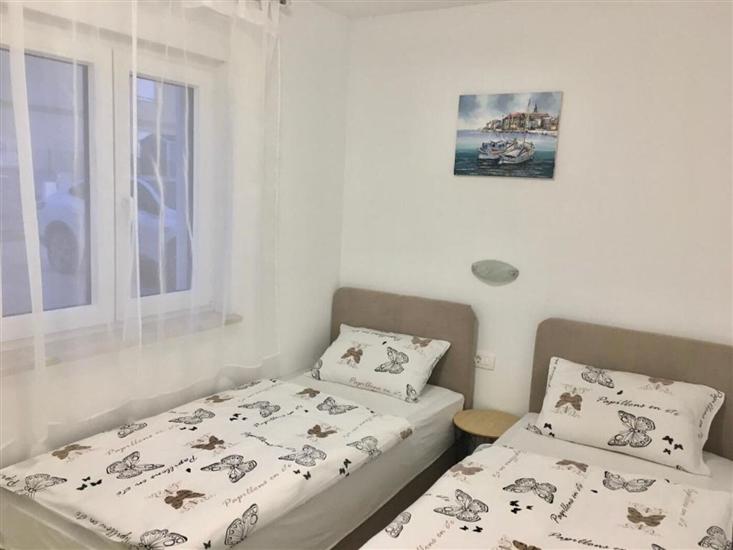 Apartment A2, for 5 persons