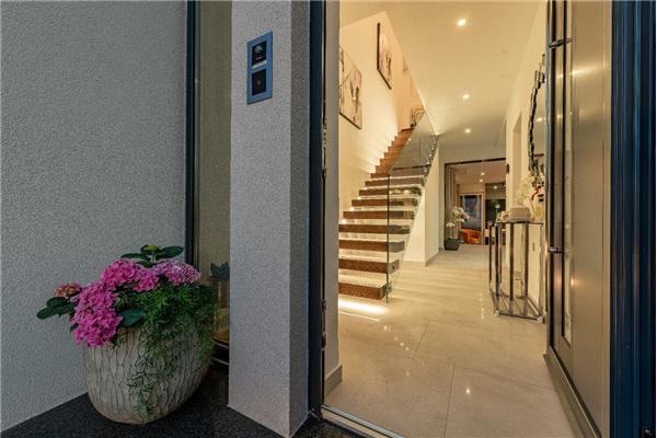 House K1, for 10 persons