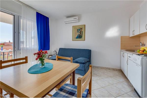 Apartment A2, for 4 persons