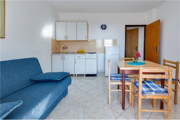 Apartment A2, for 4 persons