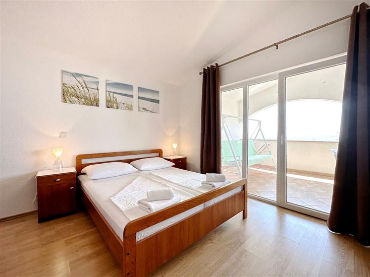 Apartment A1, for 3 persons