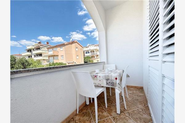 Apartment A2, for 3 persons