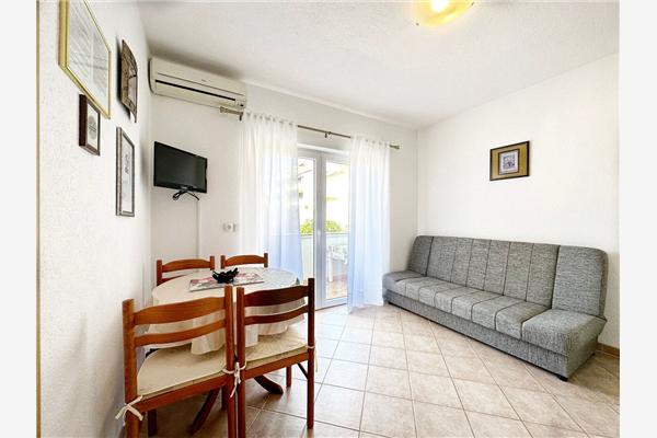 Apartment A2, for 3 persons