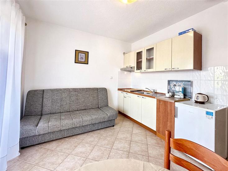 Apartment A2, for 3 persons
