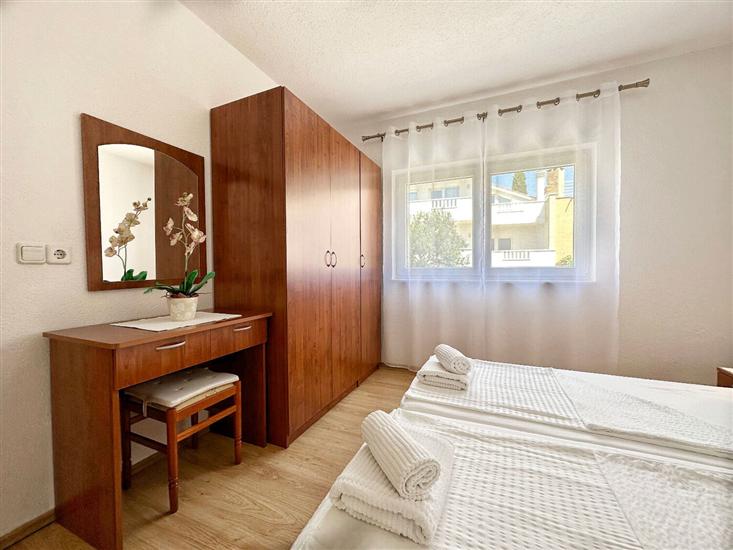 Apartment A2, for 3 persons