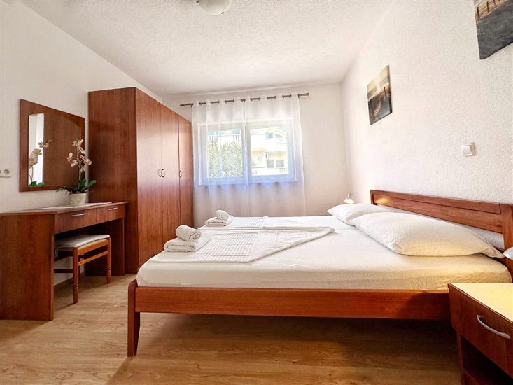 Apartment A2, for 3 persons