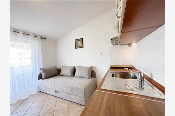 Apartment A4, for 3 persons