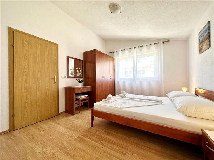 Apartment A4, for 3 persons