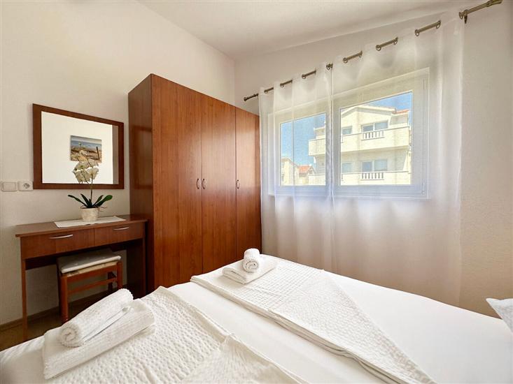 Apartment A4, for 3 persons