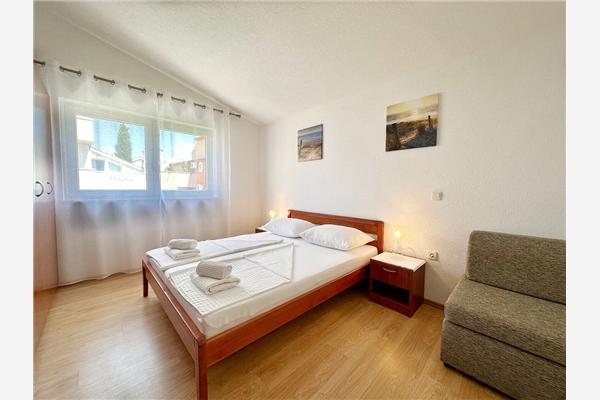 Apartment A4, for 3 persons