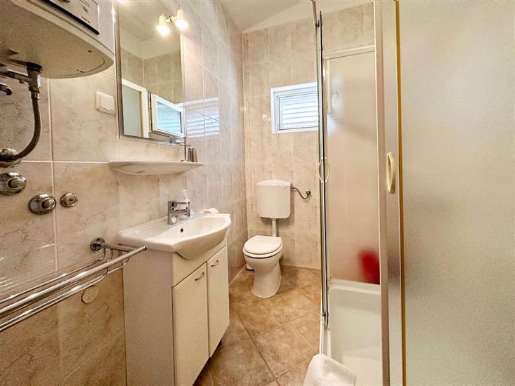 Apartment A4, for 3 persons