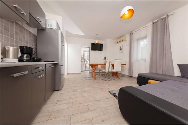 House K1, for 6 persons