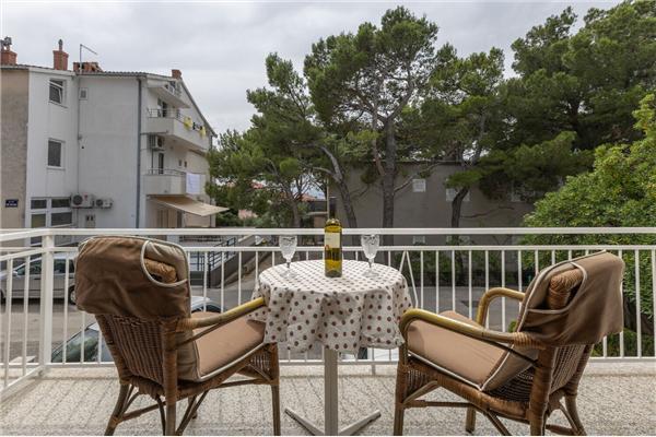 Room S3, for 2 persons