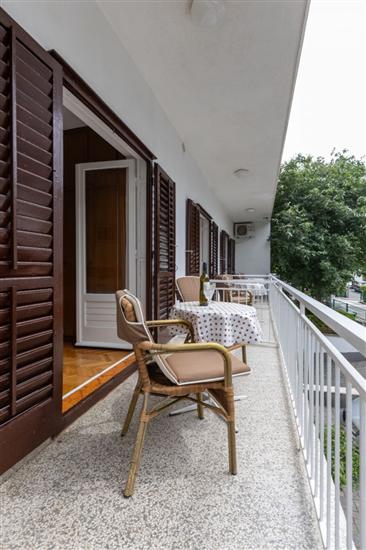 Room S3, for 2 persons