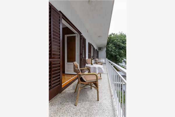 Room S3, for 2 persons