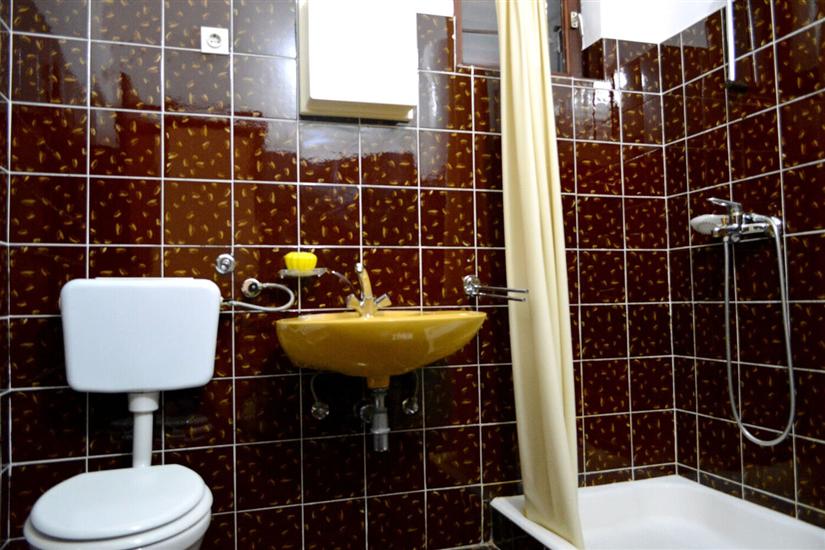 Apartment A1, for 8 persons