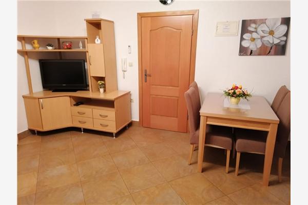 Apartment A1, for 3 persons