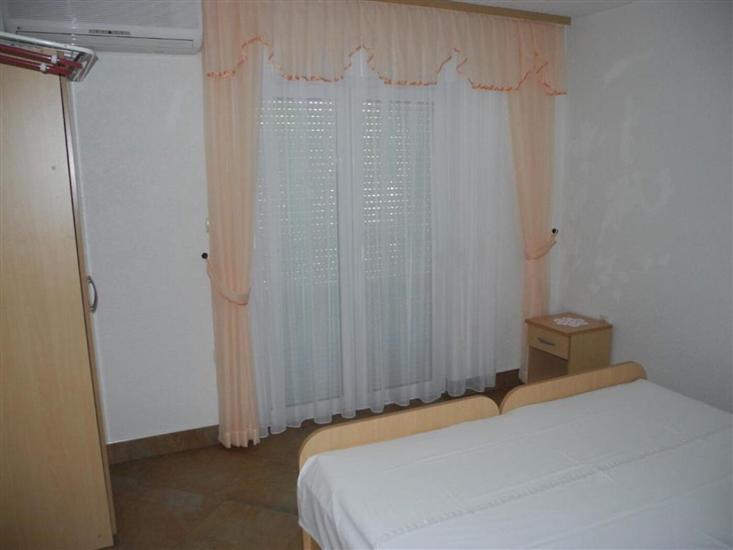 Apartment A1, for 3 persons
