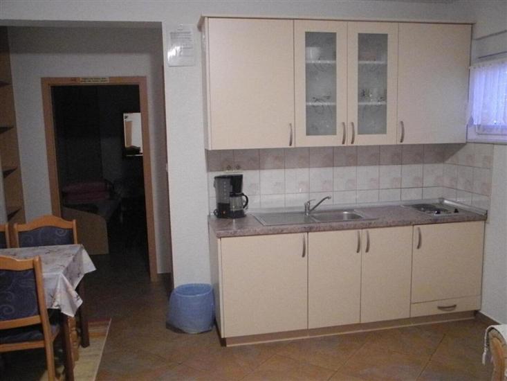 Apartment A2, for 4 persons