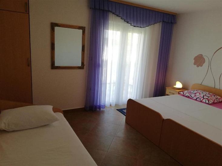 Apartment A2, for 4 persons