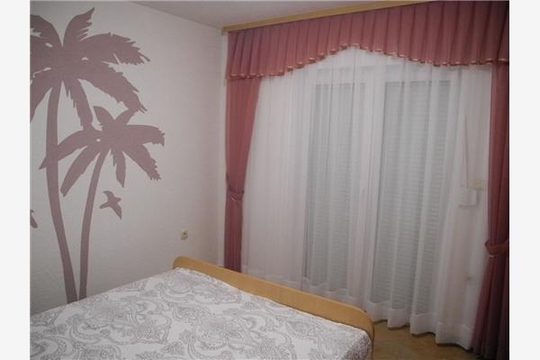 Apartment A3, for 5 persons