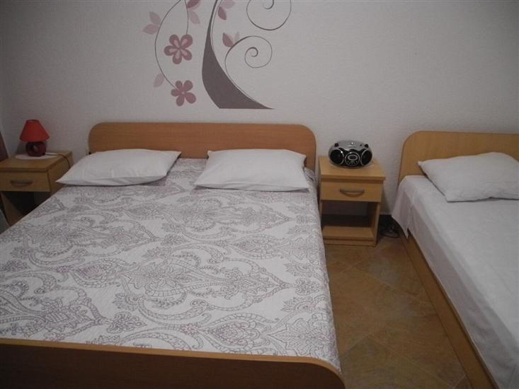 Apartment A3, for 5 persons