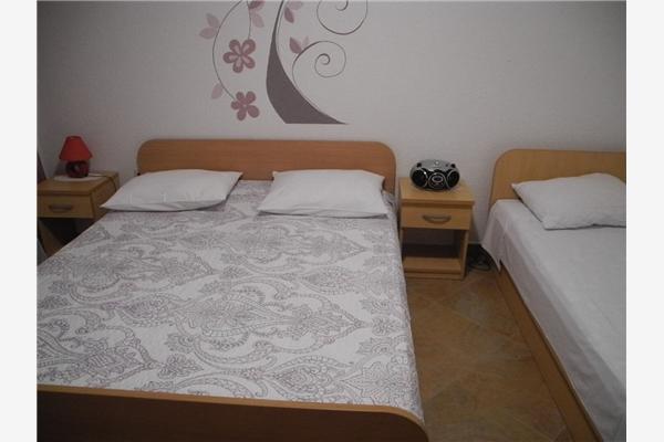 Apartment A3, for 5 persons