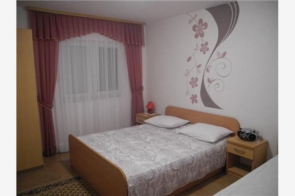 Apartment A3, for 5 persons