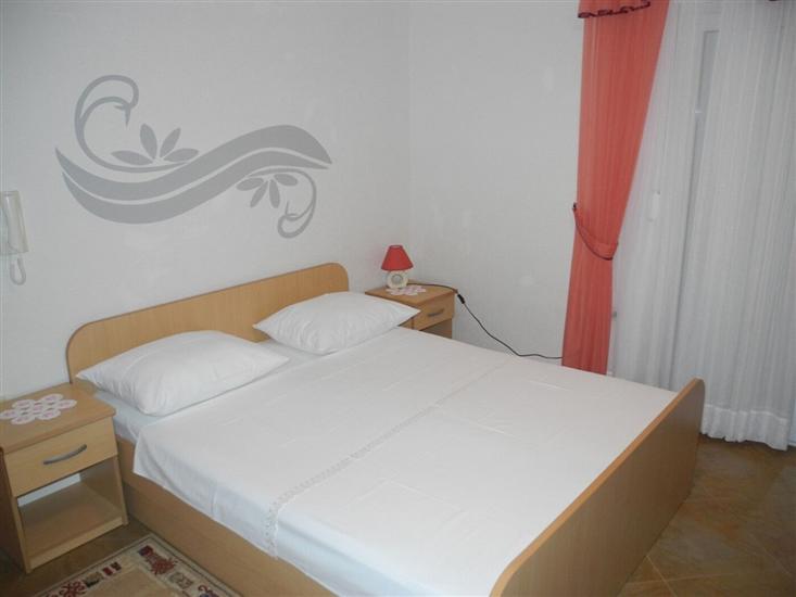 Apartment A4, for 2 persons