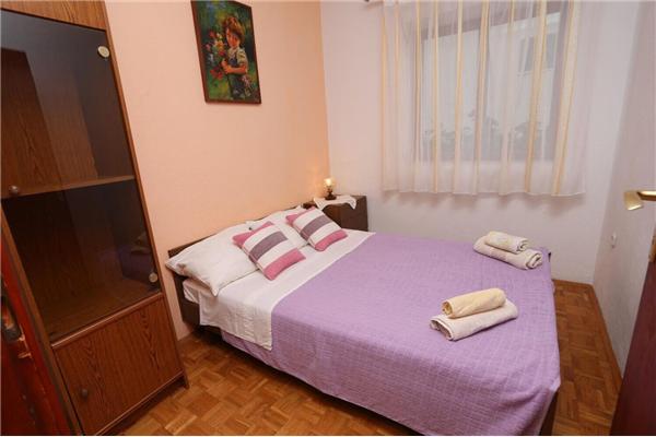 Ferienwohnung A2, für 5 Personen