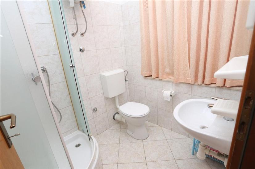 Ferienwohnung A2, für 5 Personen