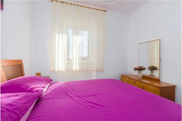 Apartment A1, for 6 persons