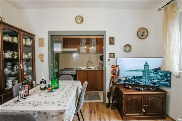 Apartment A1, for 5 persons