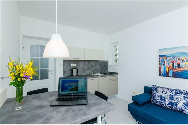 Apartment A2, for 3 persons