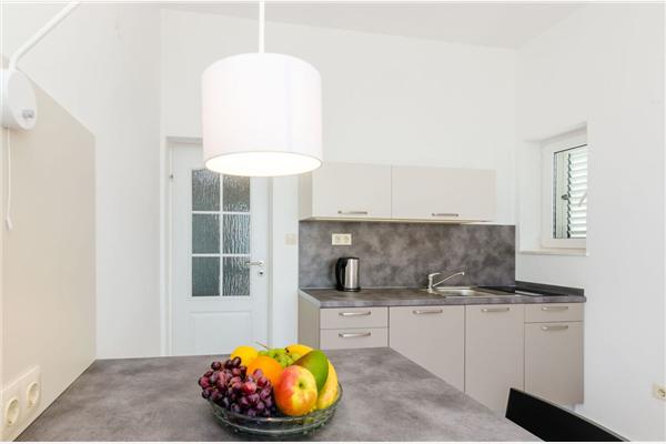 Apartment A4, for 3 persons