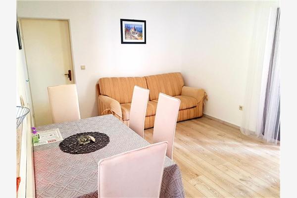 Apartment A1, for 7 persons