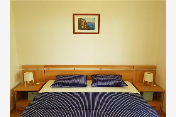 Apartment A1, for 7 persons