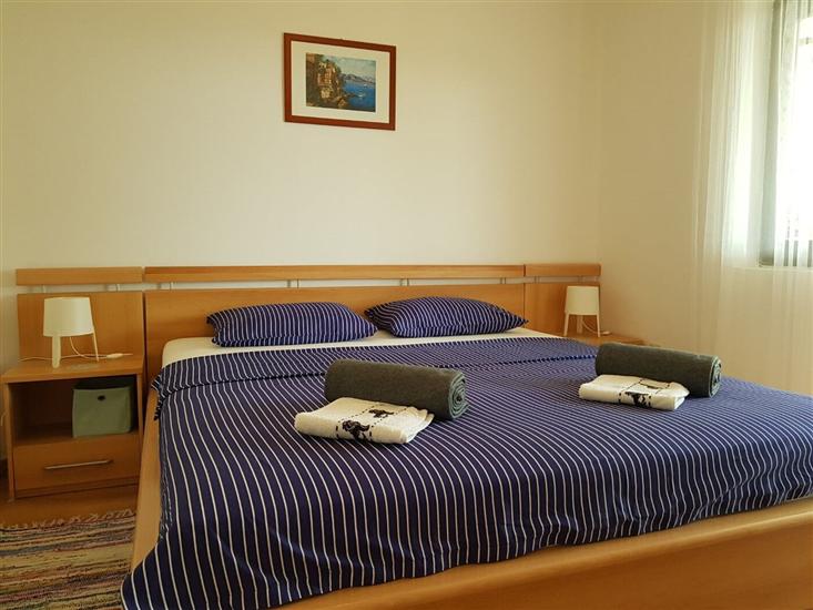 Apartment A1, for 7 persons