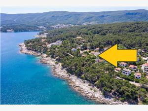 Apartment Middle Dalmatian islands,BookDarioFrom 128 €