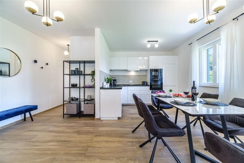 House K1, for 16 persons