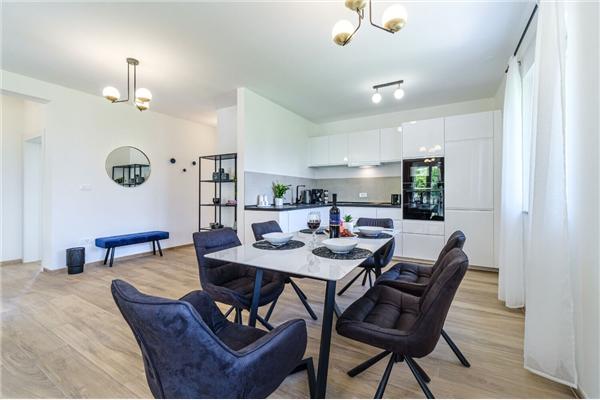 House K1, for 16 persons