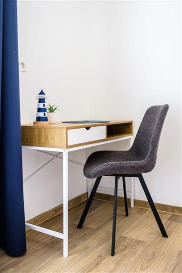 House K1, for 16 persons