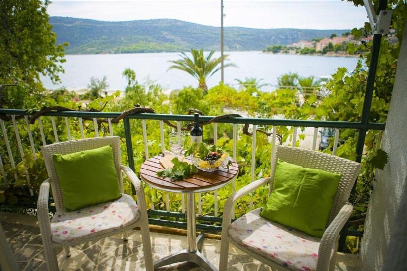 Apartment A2, for 4 persons