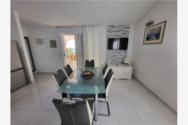 Apartman A3, na 6 osebe