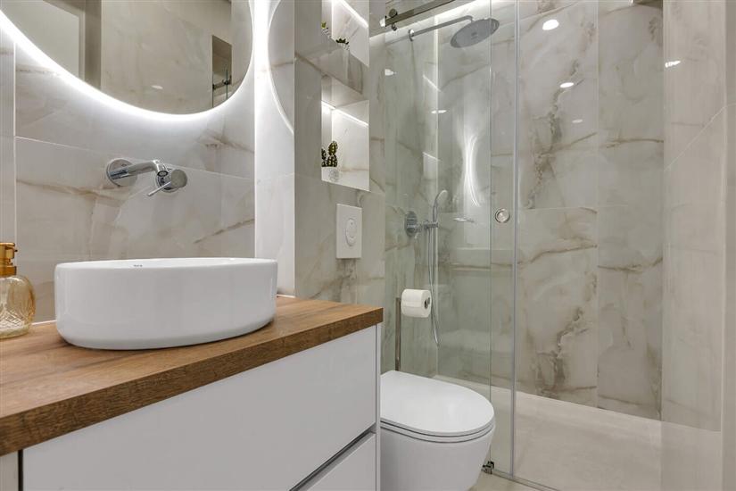 Apartman A2, na 6 osebe