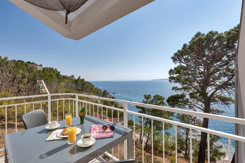 Apartment A11, for 4 persons