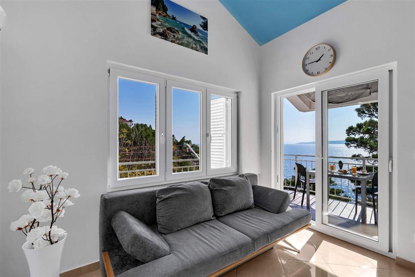 Apartment A11, for 4 persons