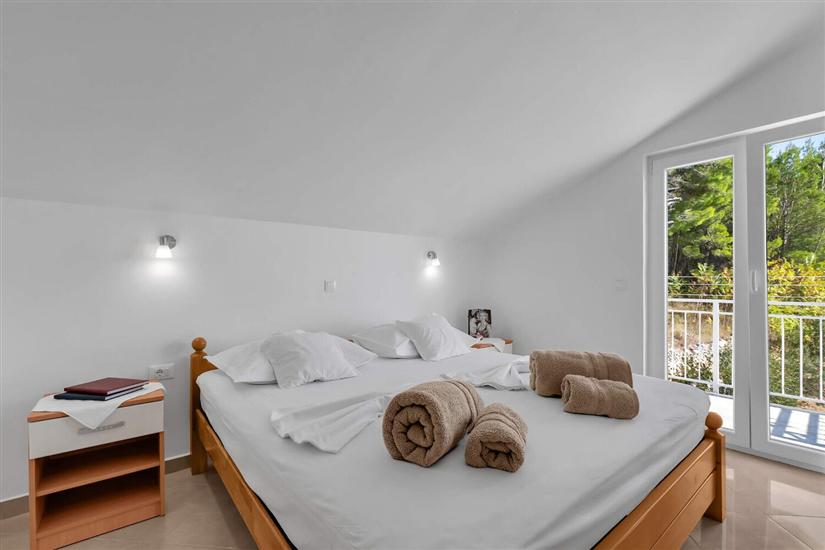 Apartment A11, for 4 persons