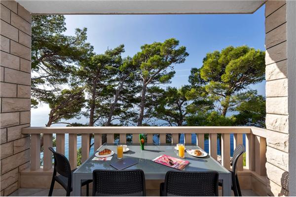 Apartment A13, for 4 persons