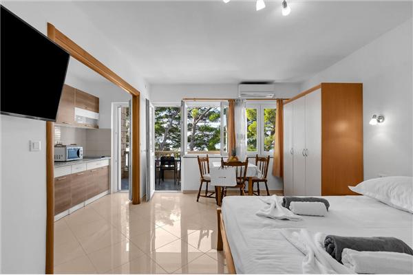 Apartment A13, for 4 persons